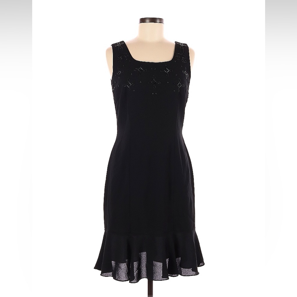 Mariana Ruffle Cocktail Sleeveless Dress Size 6